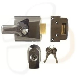 Yale Front Door Lock - High Security Nightlatch - 60mm Backset - Polished Chrome