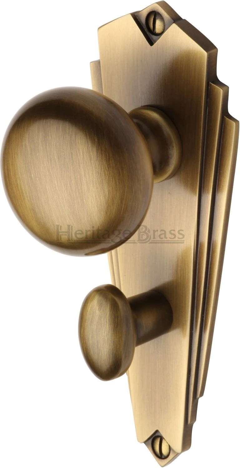 Broadway Mortice Knobs On Back Plate - Antique Brass (Gloss Lacquered)