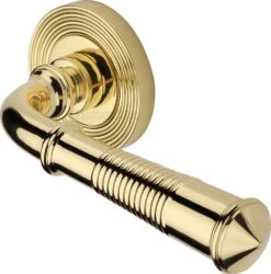 Bridgetown Reeded Lever Handle On Reeded Round Rose - Polished Brass (Lacquered)