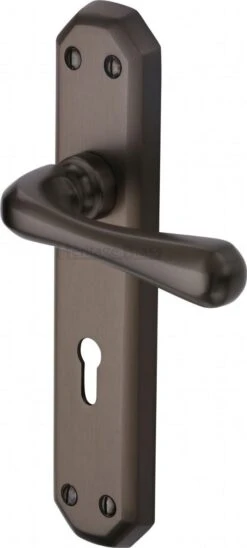 Charlbury Lever Door Handles On A Backplate - Matt Bronze (Lacquered)