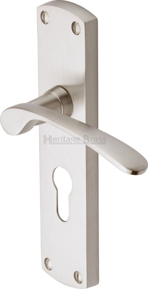 Diplomat Lever Door Handles On A Backplate - Satin Nickel - Image 4