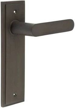 Flat Front Pattern Lever Handle With Rounded End On A Large Rectangular Backplate - Dark Bronze (Lacquered)