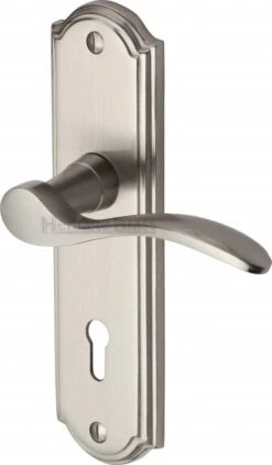 Howard Lever Door Handles On A Backplate - Satin Nickel