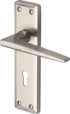 Kendal Lever Door Handles On A Backplate - Satin Nickel
