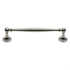 Classic Design Slim Bar Style Cabinet Handle With Ringed Pattern Roses - Available In Four Lengths - Polished Nickel
