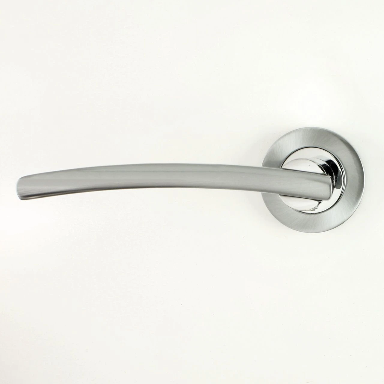 Modena Door Handles - Dual Finish Satin & Polished Chrome - Suitable For Use With FD30 / FD60 Fire Doors