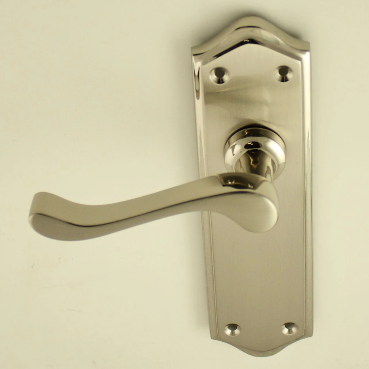 Buckingham Lever Handle Suite - Dual Finish - Satin Nickel & Polished Nickel - Image 5