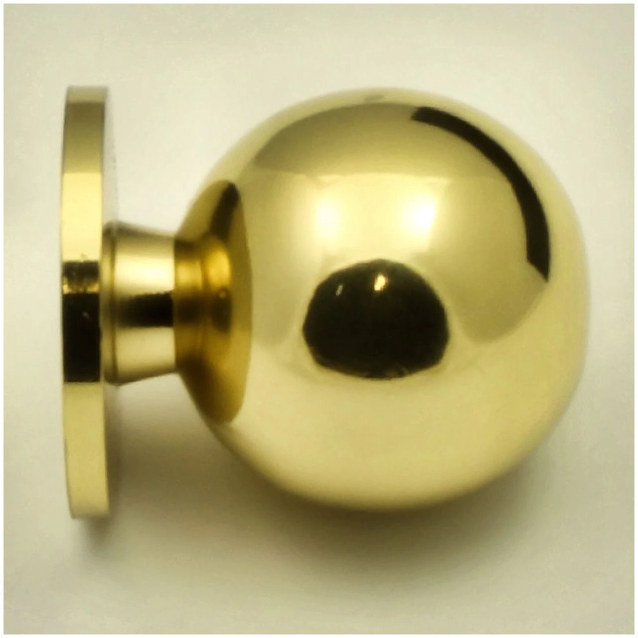 Plain Ball Shape Cupboard Knobs With Fixed Rose - Polished Brass (Lacquered)