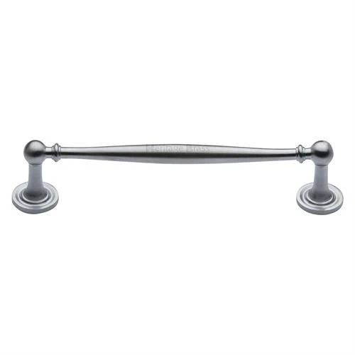 Classic Design Slim Bar Style Cabinet Handle With Ringed Pattern Roses - Available In Four Lengths - Satin Chrome