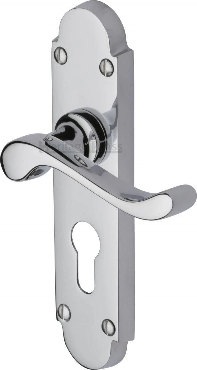 Savoy Lever Door Handles On A Backplate - Polished Chrome - Image 2
