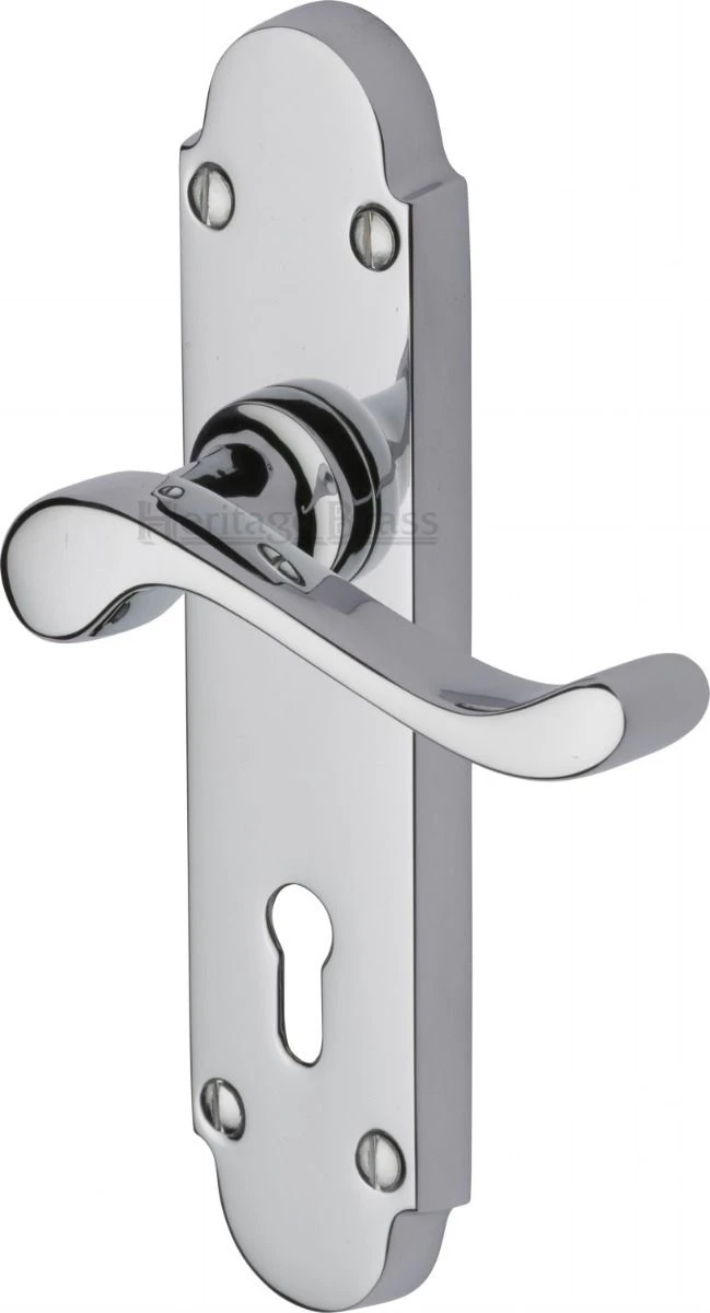 Savoy Lever Door Handles On A Backplate - Polished Chrome