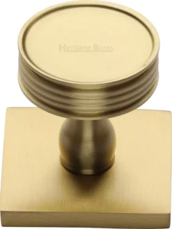 Stepped Disc Cabinet Knob With Square Backplate - 32mm Diameter - Satin Brass (Lacquered)