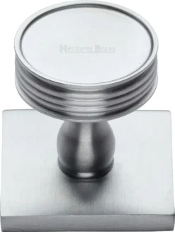 Stepped Disc Cabinet Knob With Square Backplate - 32mm Diameter - Satin Chrome