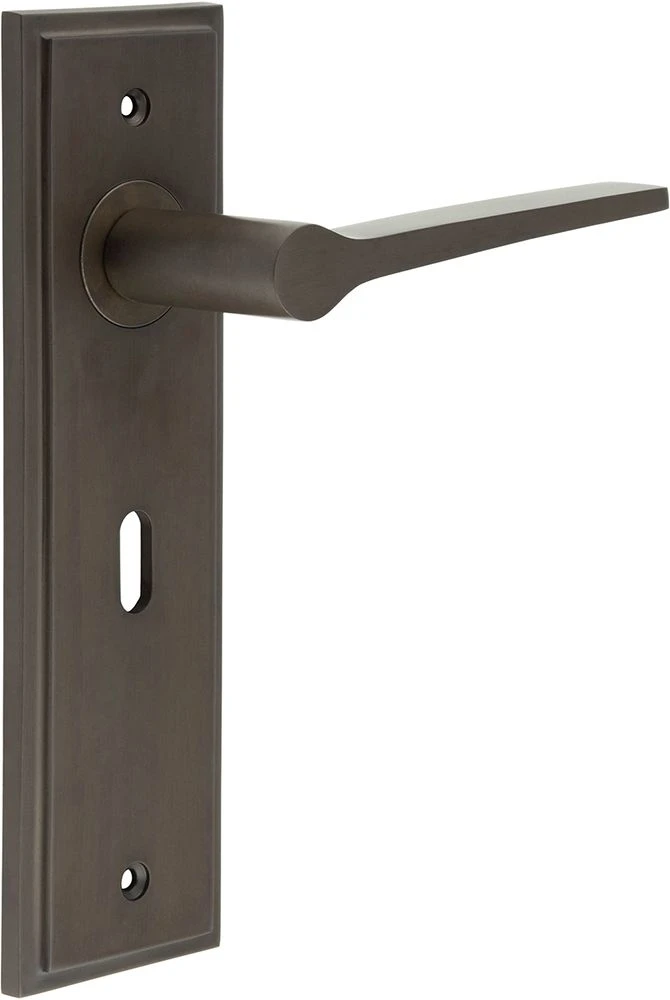 Tappered Pattern Lever Handle On A Large Rectangular Backplate - Dark Bronze (Lacquered) - Image 2