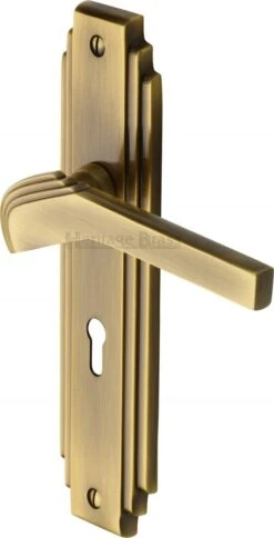 Tiffany Lever Door Handles On A Backplate - Antique Brass (Gloss Lacquered)