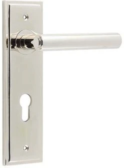 Tubular Pattern Lever Handle With Stepped Ends On A Large Rectangular Backplate - Polished Nickel