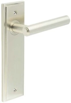 Tubular Pattern Lever Handle With Stepped Ends On A Large Rectangular Backplate - Satin Nickel