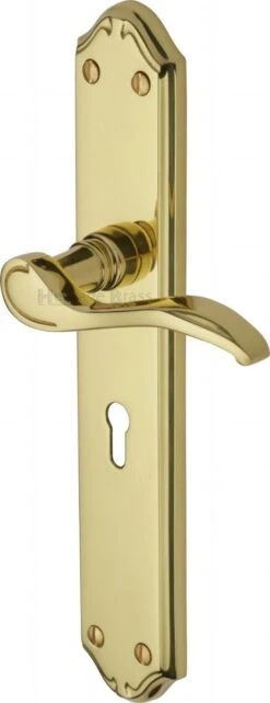 Verona Lever Door Handles On A Long Backplate - Polished Brass (Lacquered)