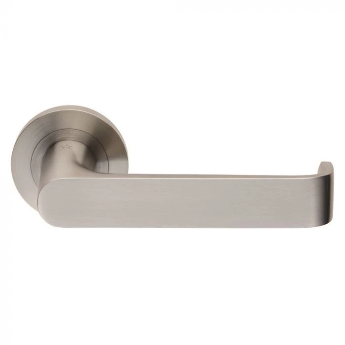 Zurigo Round Rose Lever Handles - Satin Stainless Steel - Suitable For Use With FD30 / FD60 Fire Doors